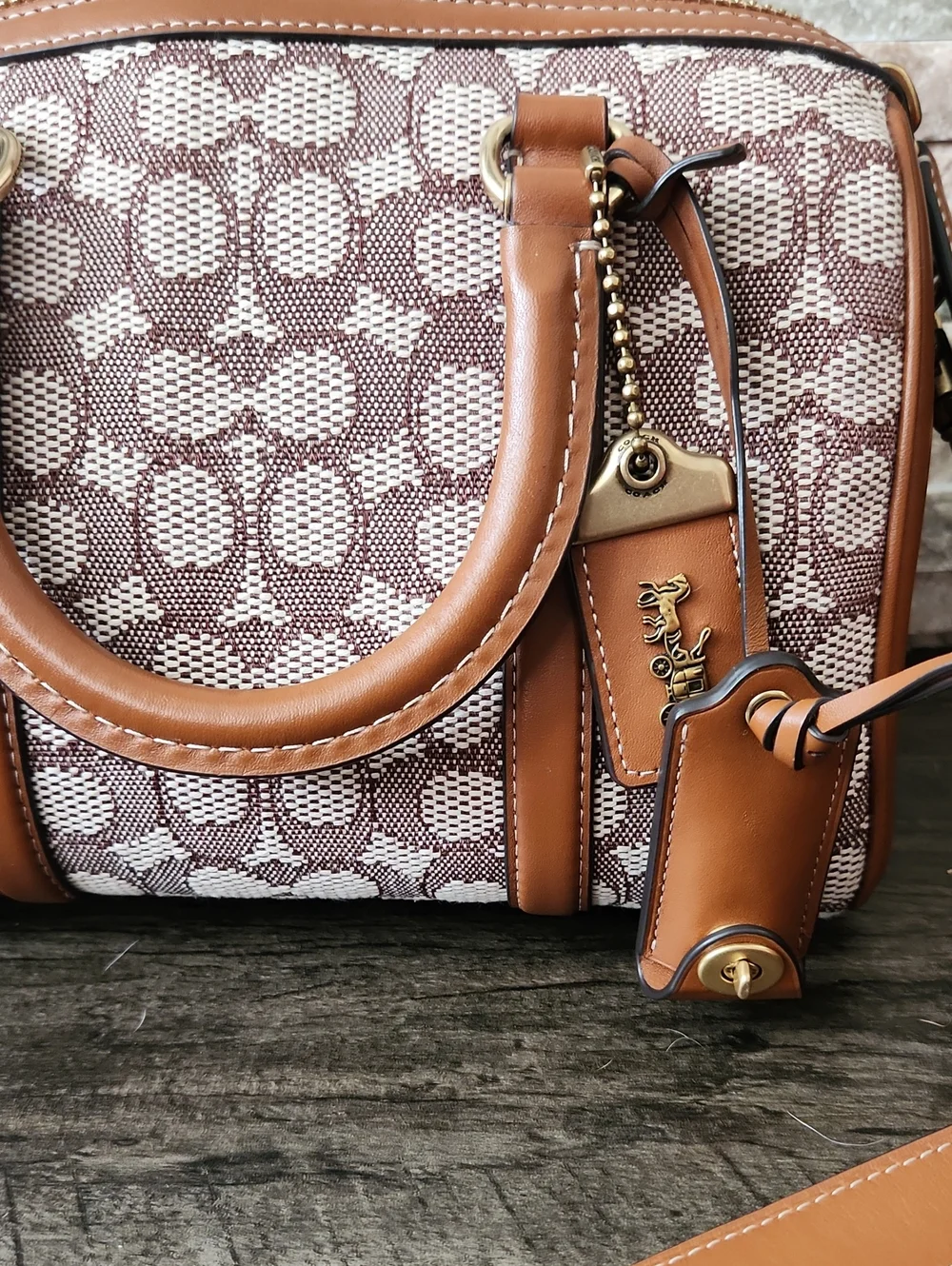 Coach Ruby Satchel 25 - Picture 4 of 13